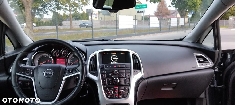 Opel Astra - 8