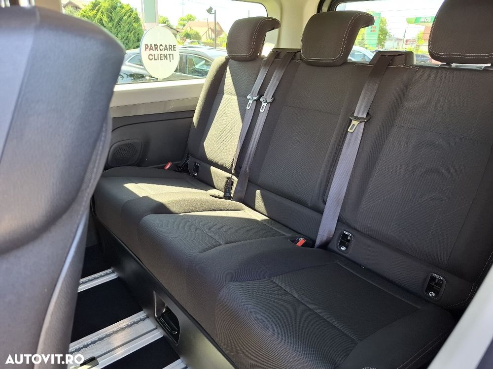 Renault Trafic 2.0 Blue dCi 170 EDC S&S L2 7+1 SpaceClass - 21