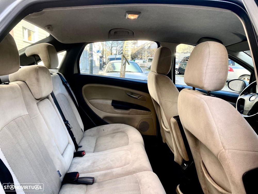 Fiat Linea 1.3 M-Jet Emotion - 18