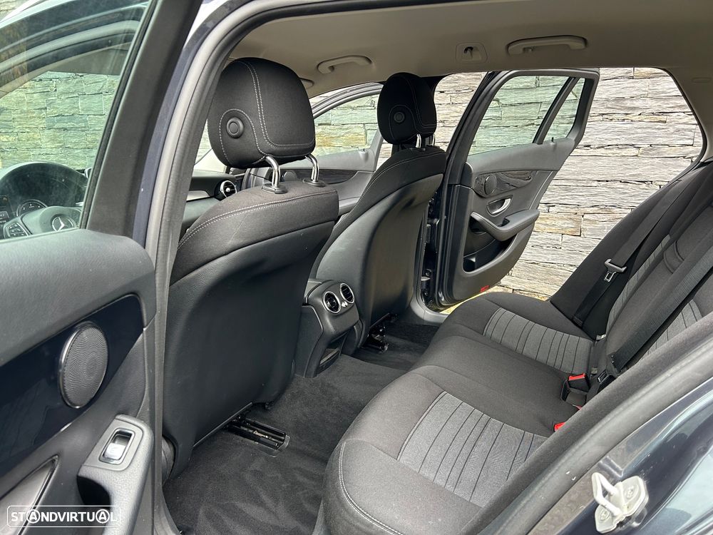 Mercedes-Benz C 200 - 14