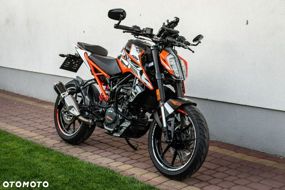 KTM Duke - 1