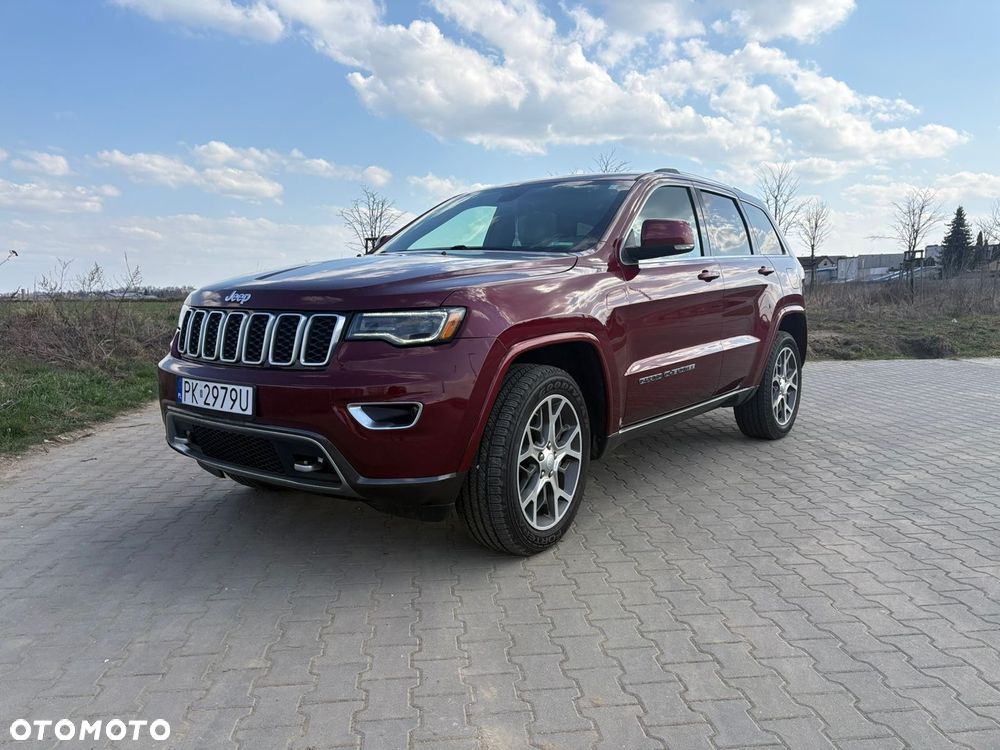 Jeep Grand Cherokee - 1