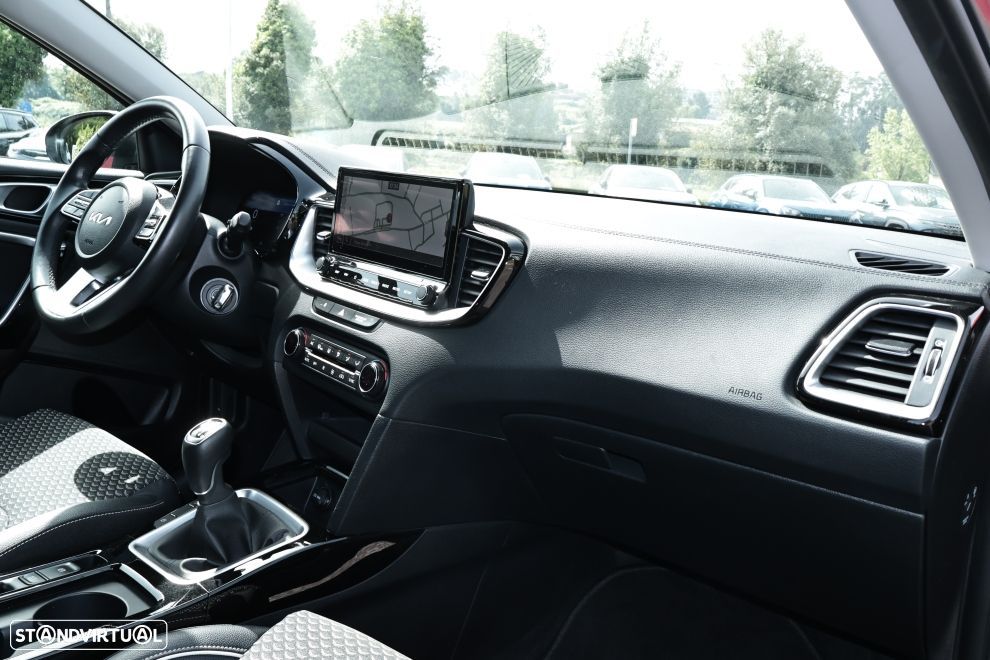 Kia Ceed 1.0 T-GDI Drive - 13