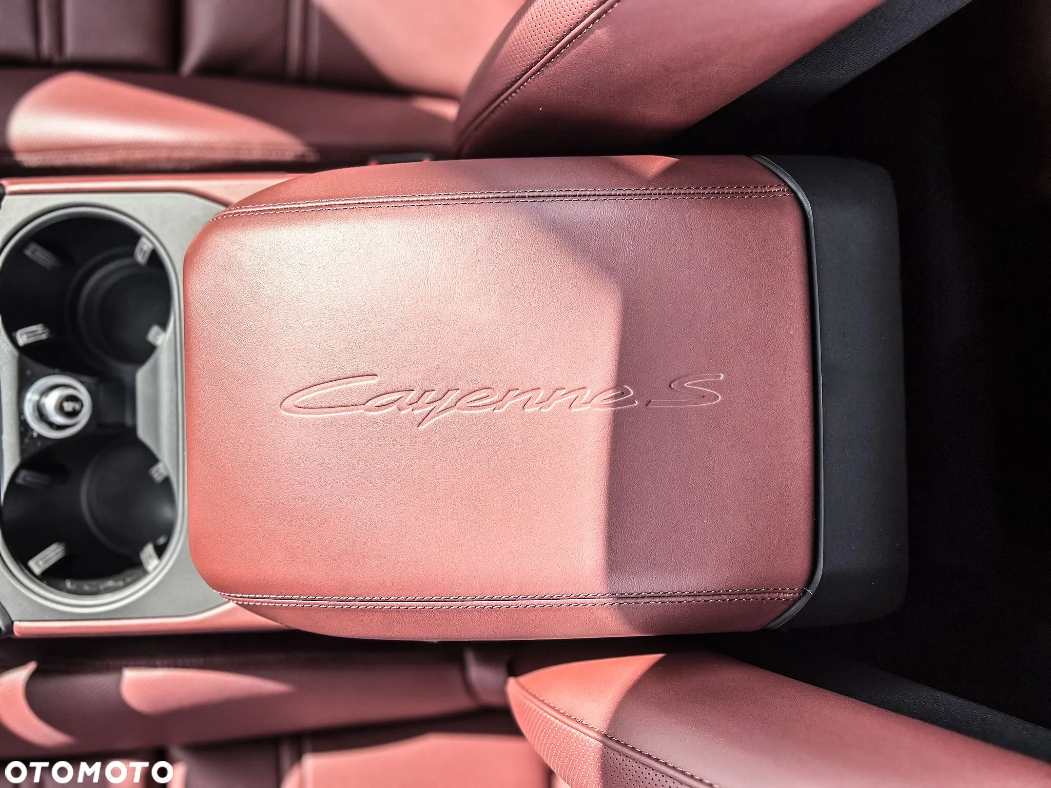 Porsche Cayenne - 20
