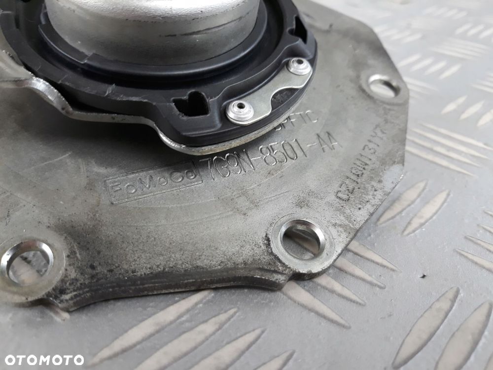 pompa wody VOLVO XC70 II 2 3,0 T6 XC60 S80 S60 V60 - 3