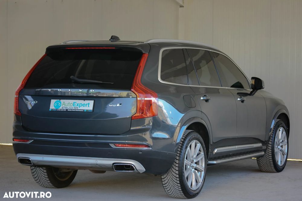 Volvo XC 90 D5 AWD Geartronic Inscription - 13
