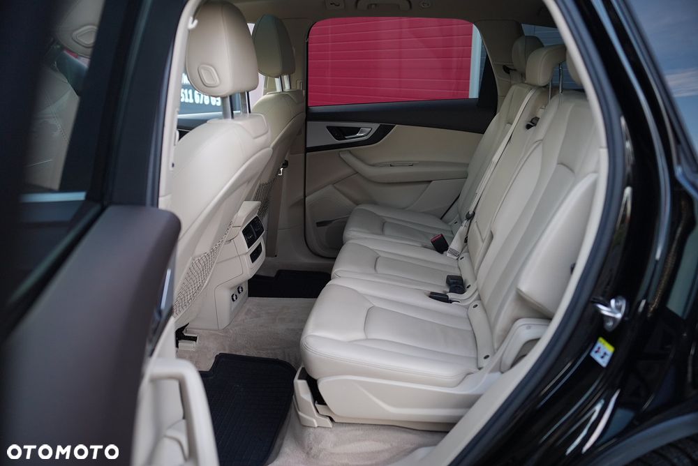 Audi Q7 - 22