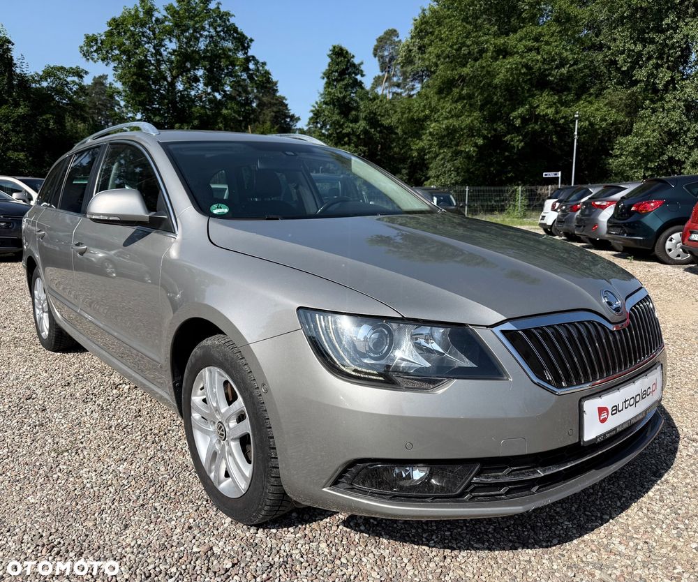 Skoda Superb 2.0 TDI Business - 3