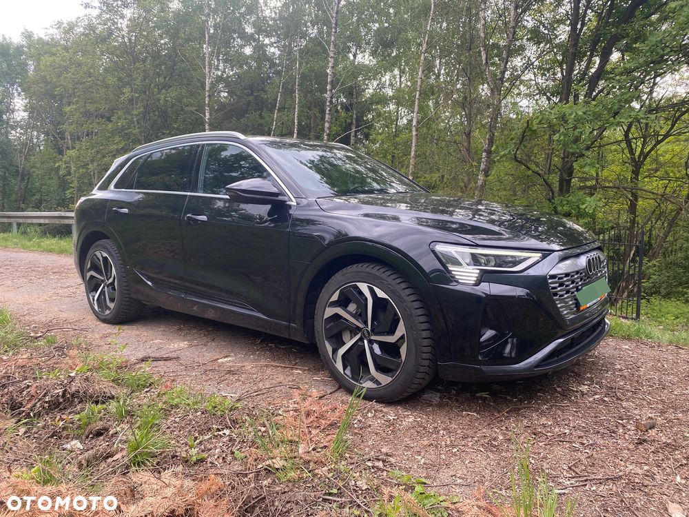Audi Q8 - 1