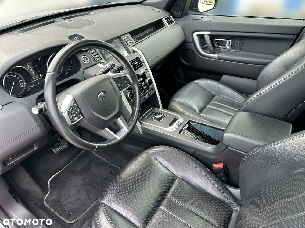 Land Rover Discovery Sport - 14