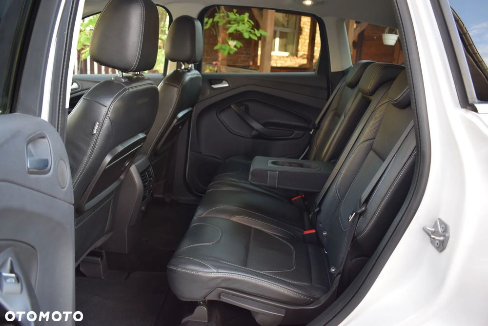 Ford Kuga 2.0 TDCi 4x4 Titanium - 9