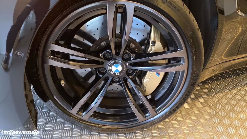 BMW M4 Auto - 34