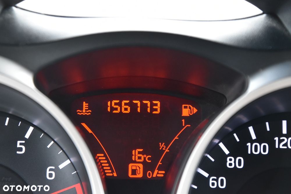 Nissan Juke - 28