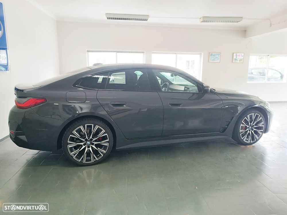BMW i4 eDrive40 Pack Desportivo M - 6