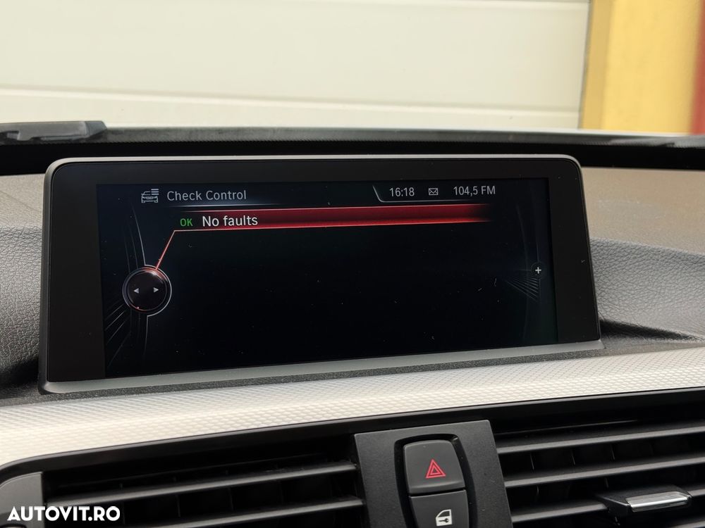 BMW Seria 3 320d xDrive Sport-Aut. - 20