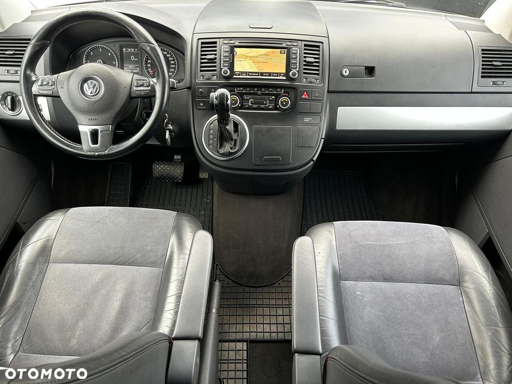 Volkswagen Multivan - 4