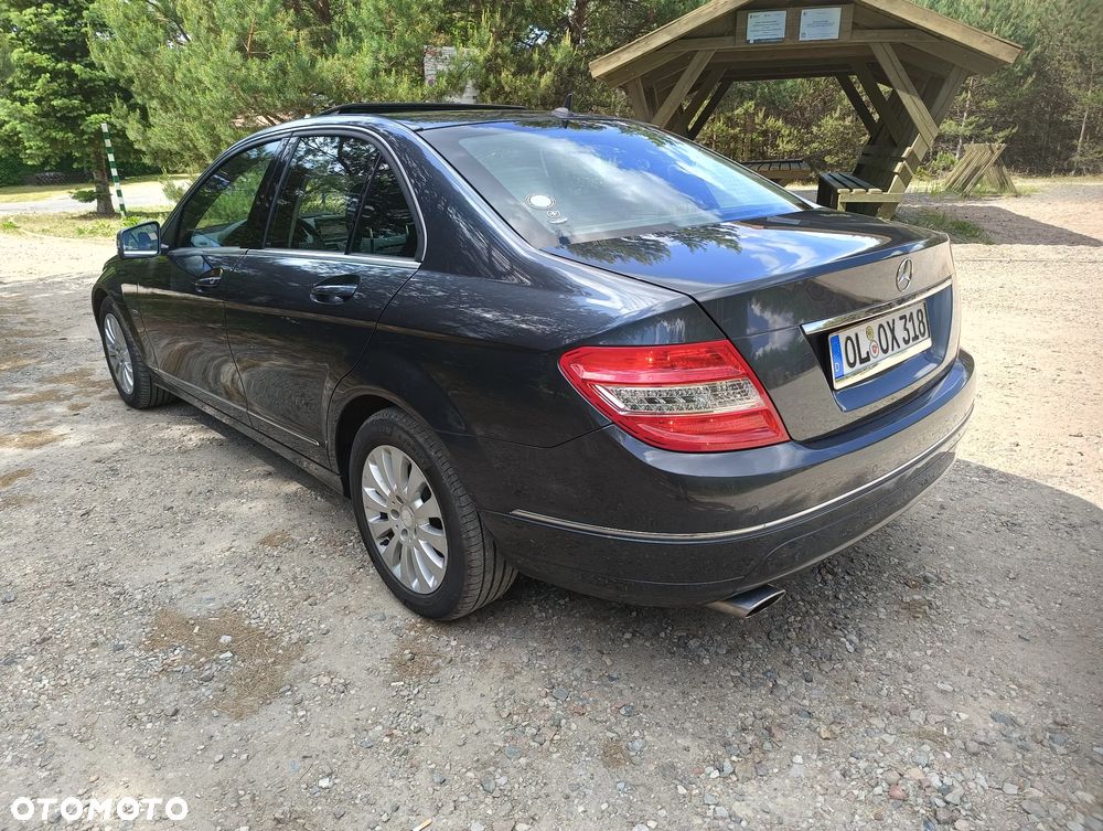 Mercedes-Benz Klasa C 220 CDI DPF Automatik BlueEFFICIENCY - 3