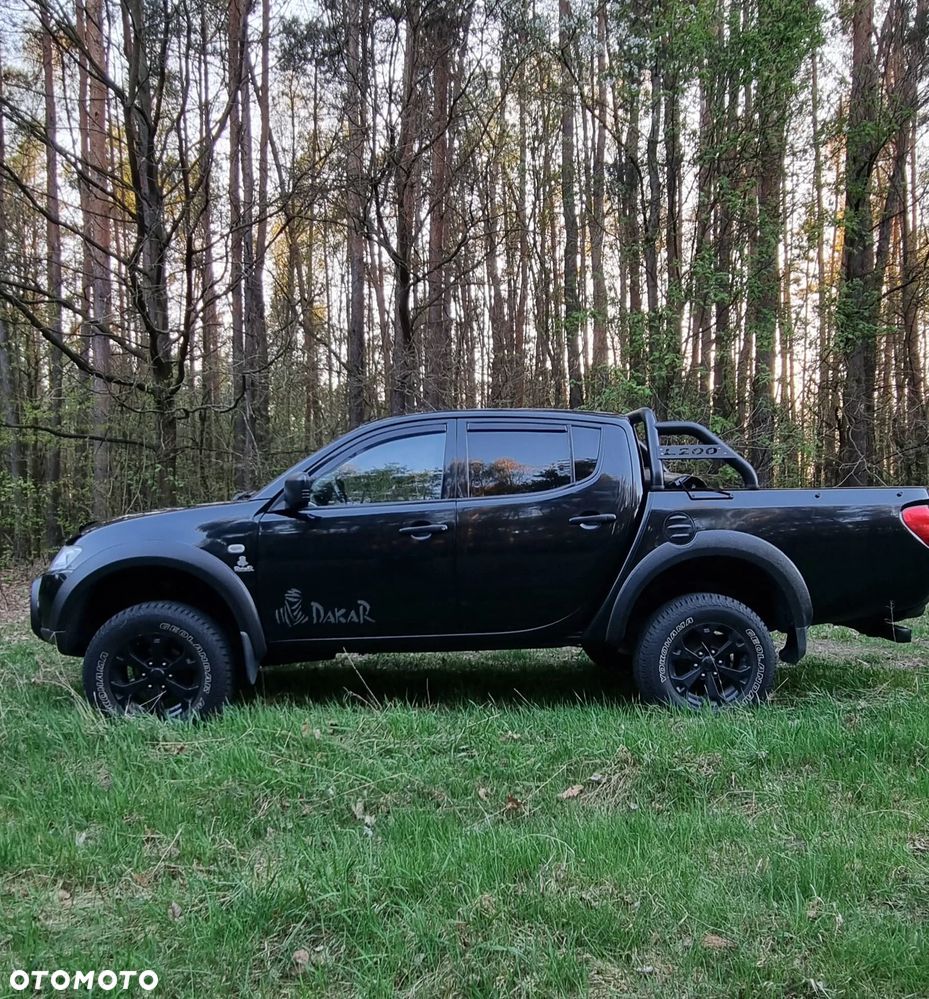 Mitsubishi L200 2.5 DID DC Intense HP - 22