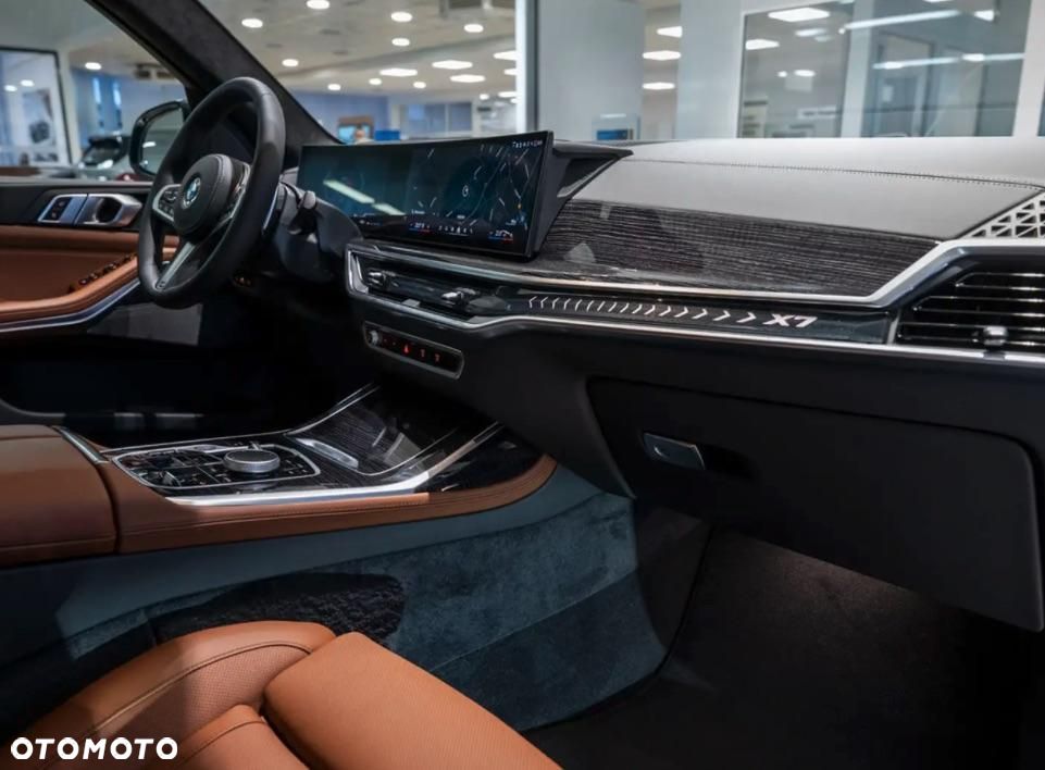BMW X7 - 9