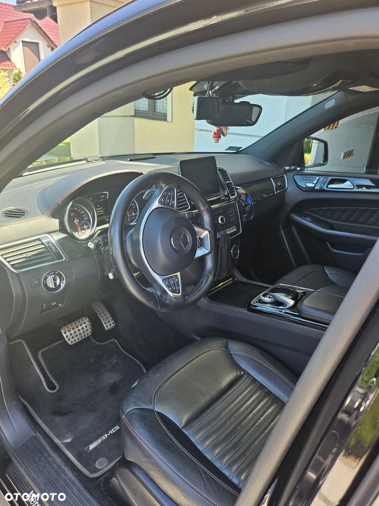 Mercedes-Benz GLE - 20