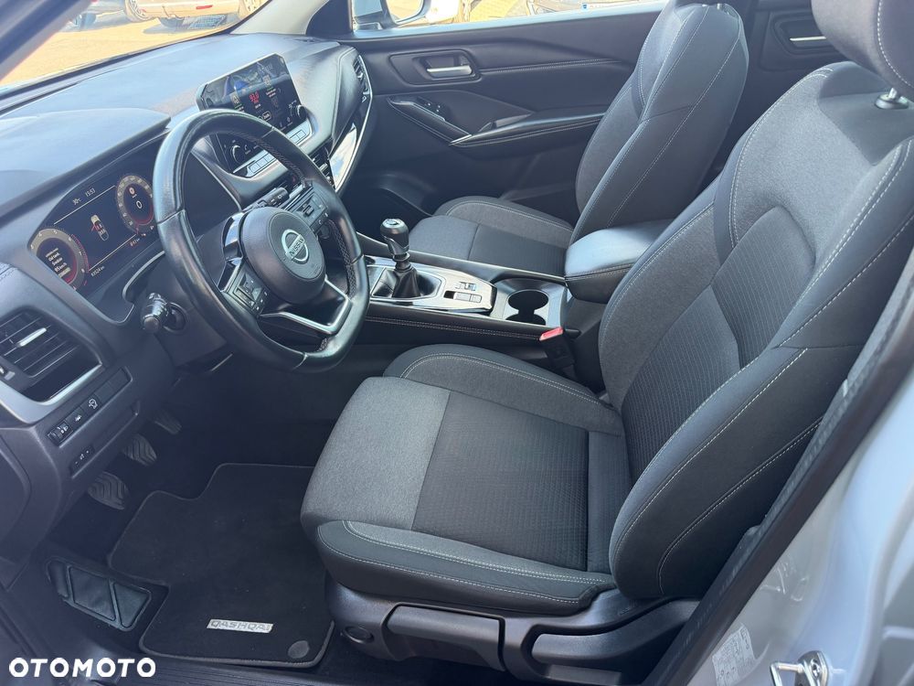 Nissan Qashqai 1.3 DIG-T N-Connecta EU6d - 20