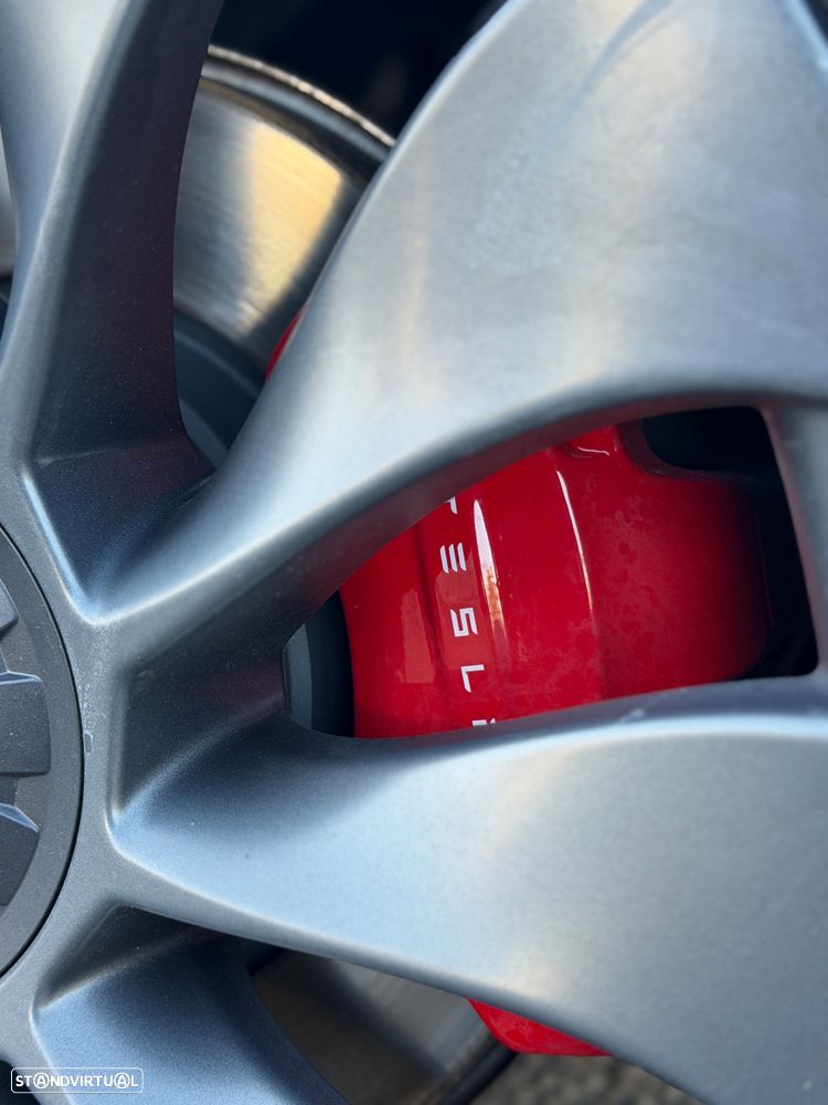 Tesla Model Y Performance Tração Integral - 5