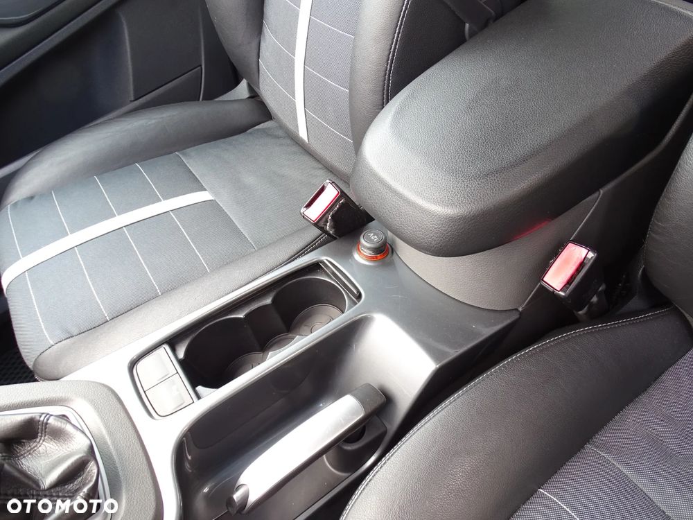 Ford Kuga 2.0 TDCi 4x4 White Magic - 27