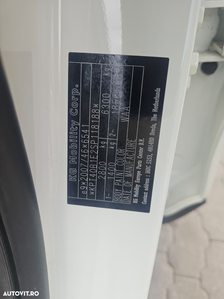 KGM Rexton - 16
