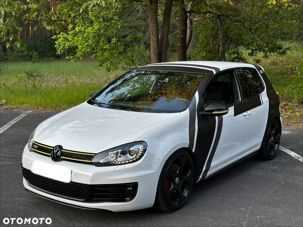 Volkswagen Golf 2.0 TSI 4Mot R - 1
