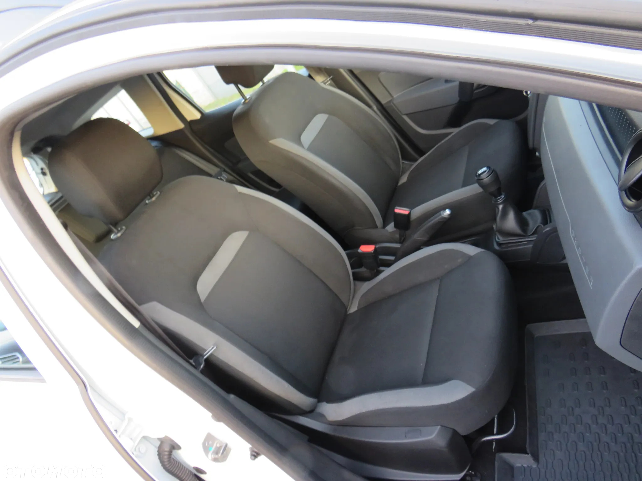 Dacia Duster 1.5 Blue dCi Essential - 33