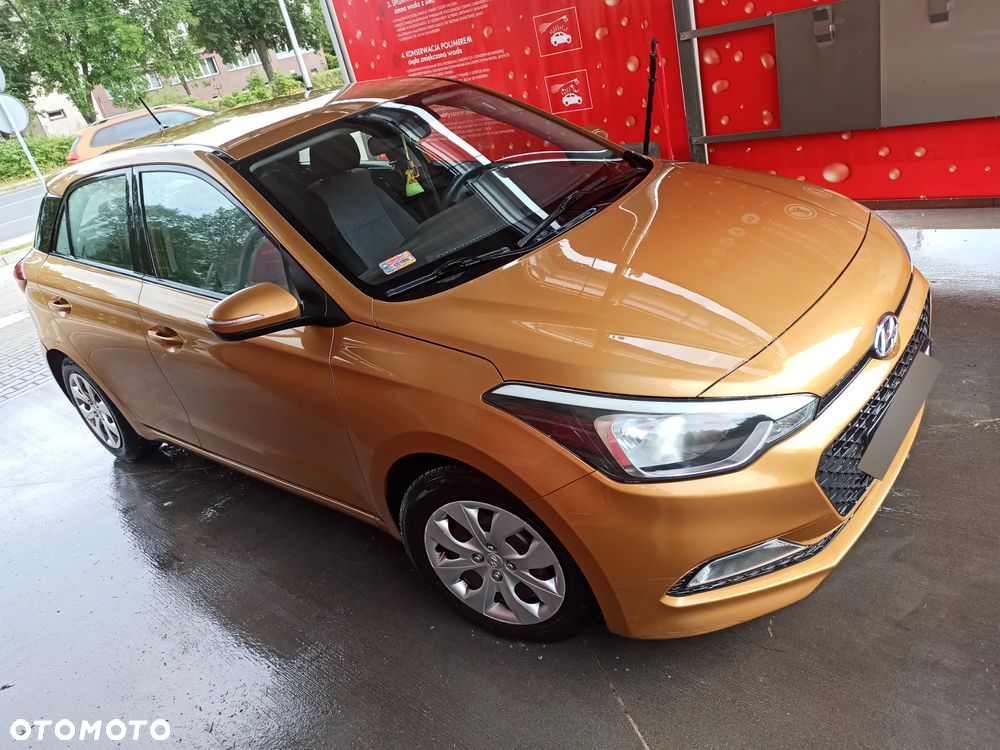 Hyundai i20 1.2 BlueDrive Elegant - 1