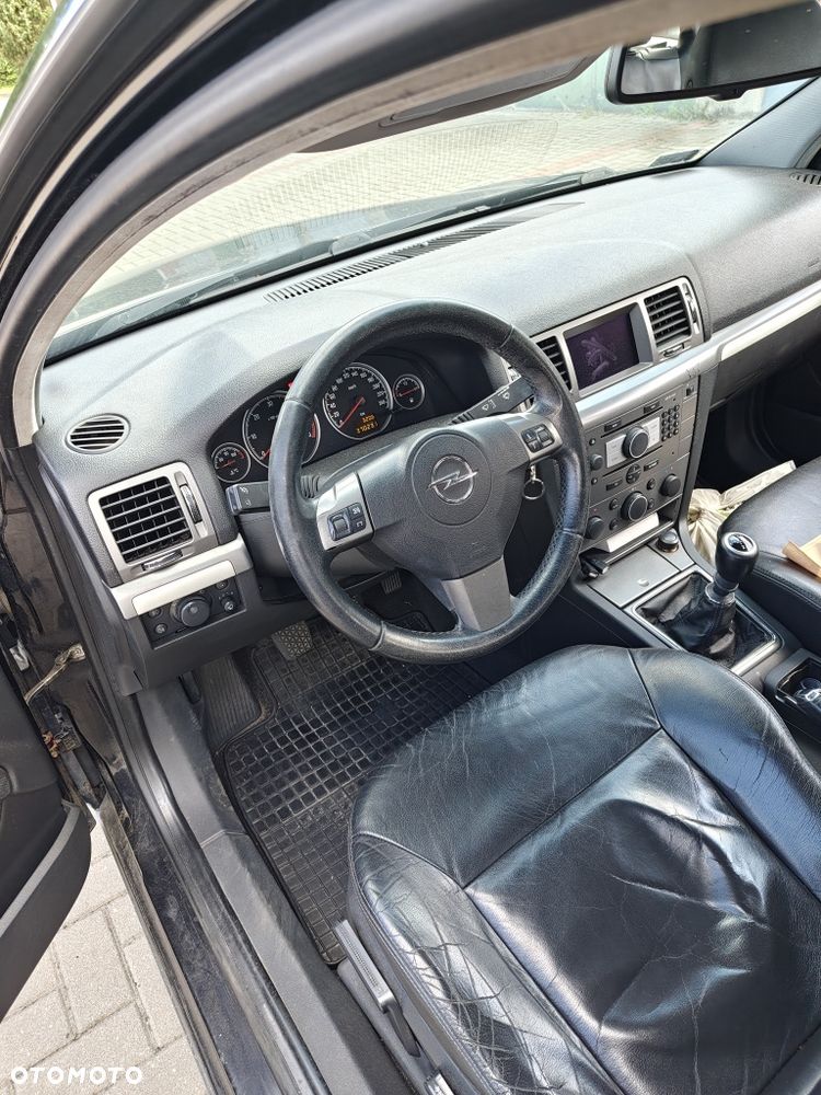 Opel Vectra - 2