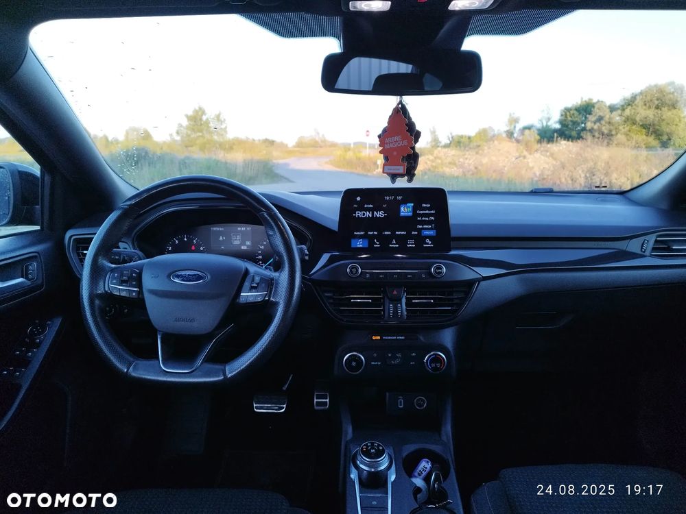 Ford Focus 1.0 EcoBoost ST-Line ASS PowerShift - 8