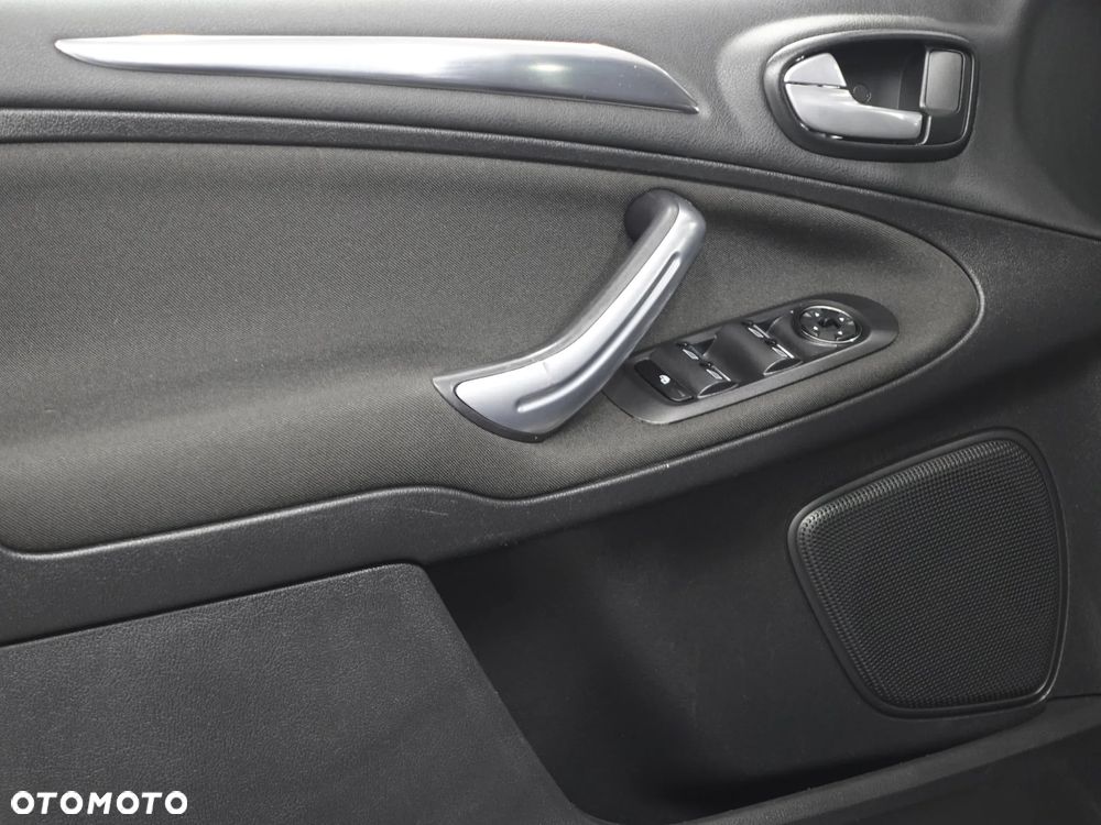 Ford S-Max - 18