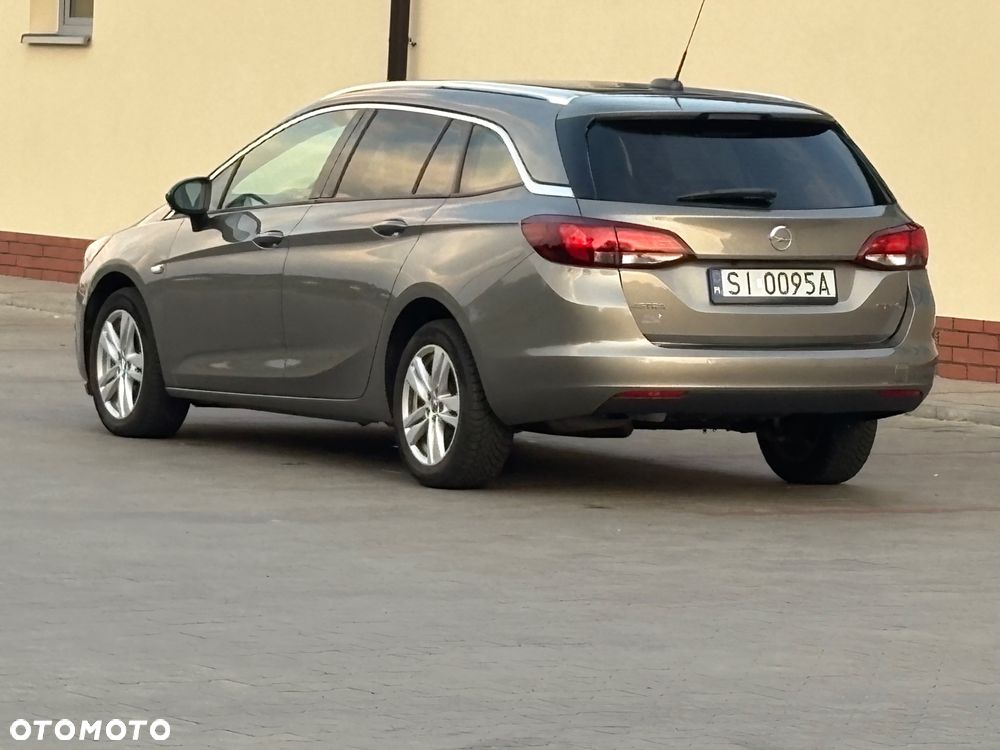 Opel Astra - 40