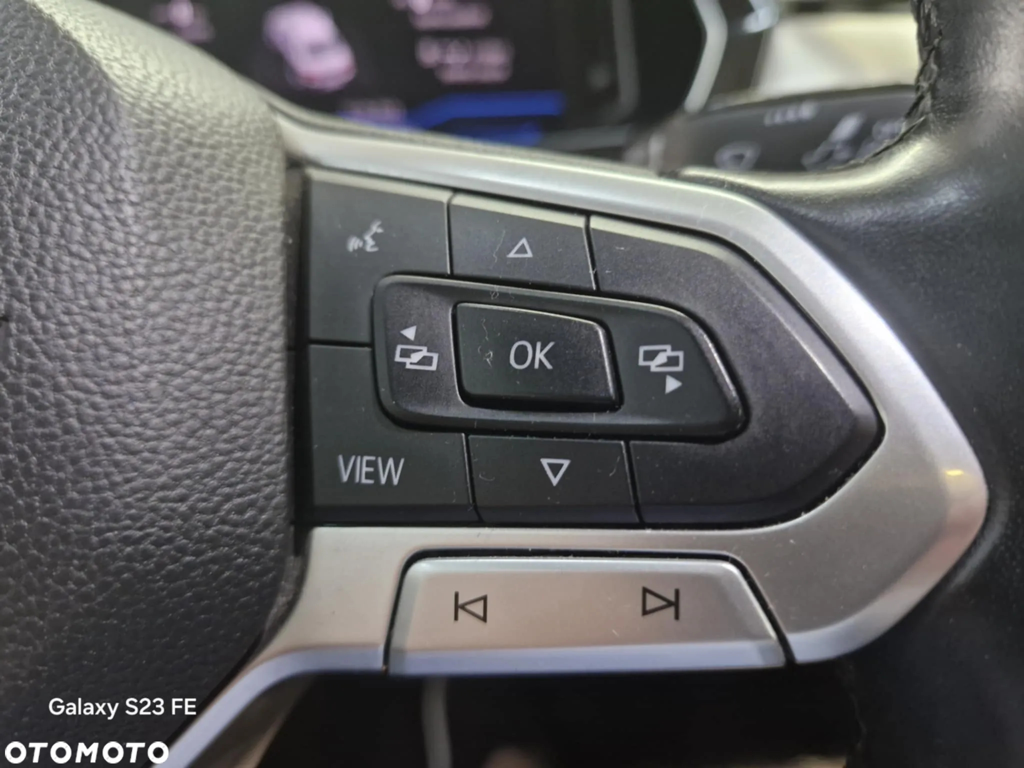 Volkswagen Passat 2.0 TSI Elegance DSG - 32