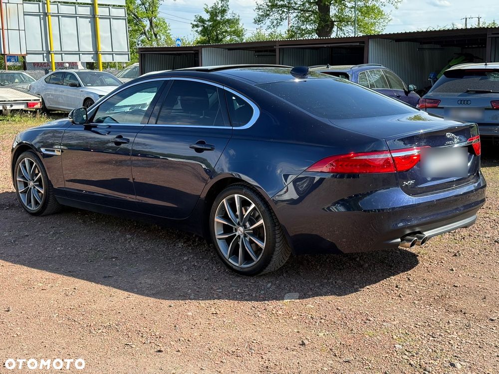 Jaguar XF 2.0 i4D Prestige - 7
