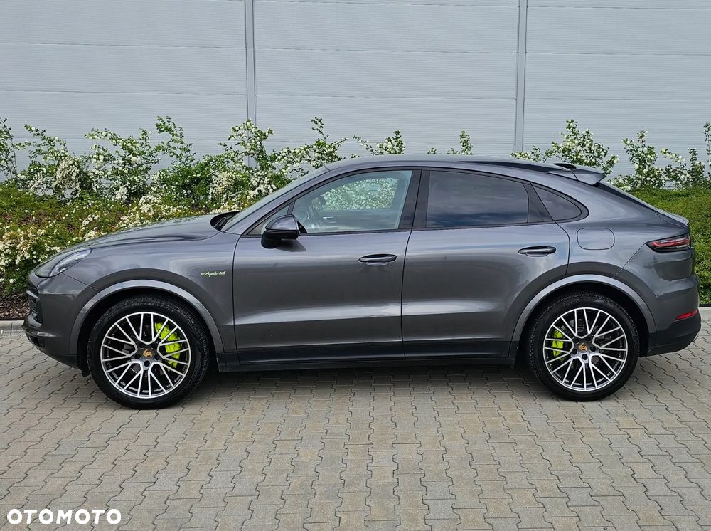 Porsche Cayenne - 6