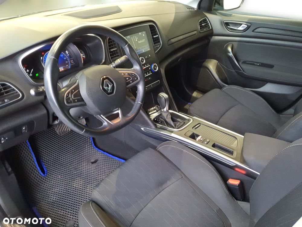 Renault Megane 1.5 Blue dCi Intens EDC - 9