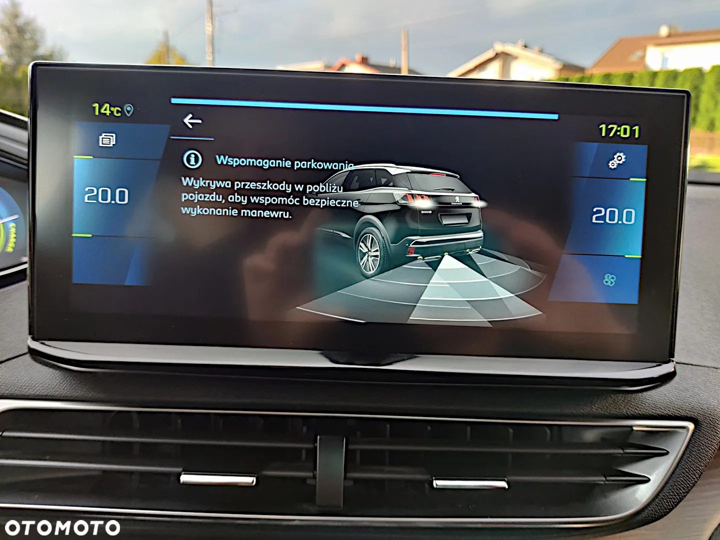 Peugeot 3008 Hybrid 225 e-EAT8 GT Pack - 32