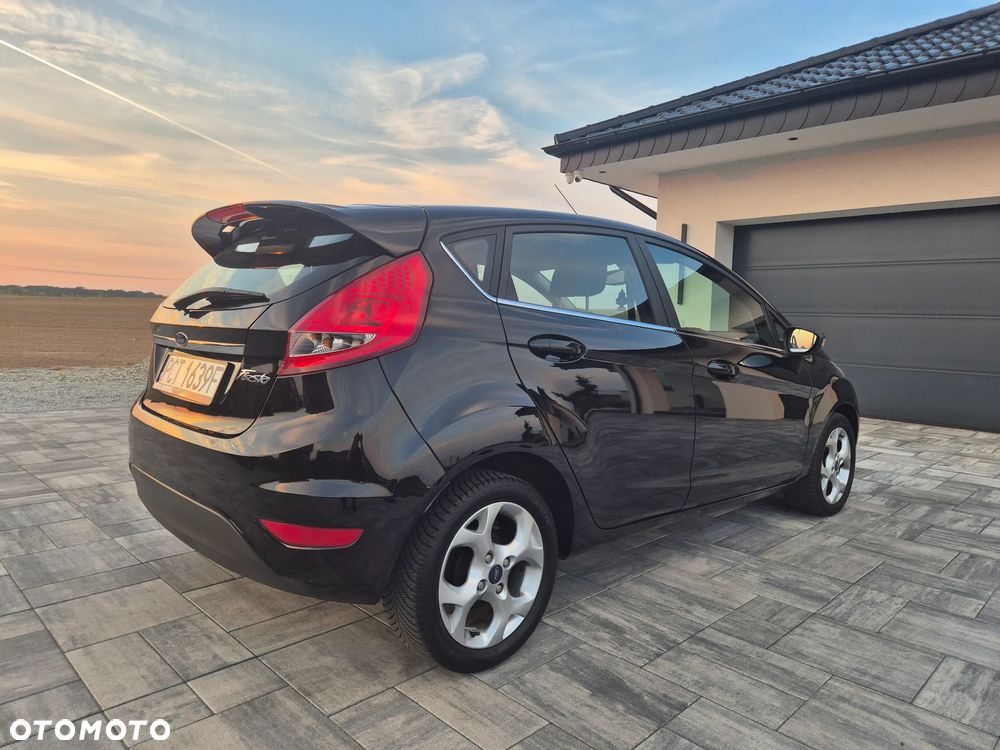 Ford Fiesta 1.25 Titanium - 23