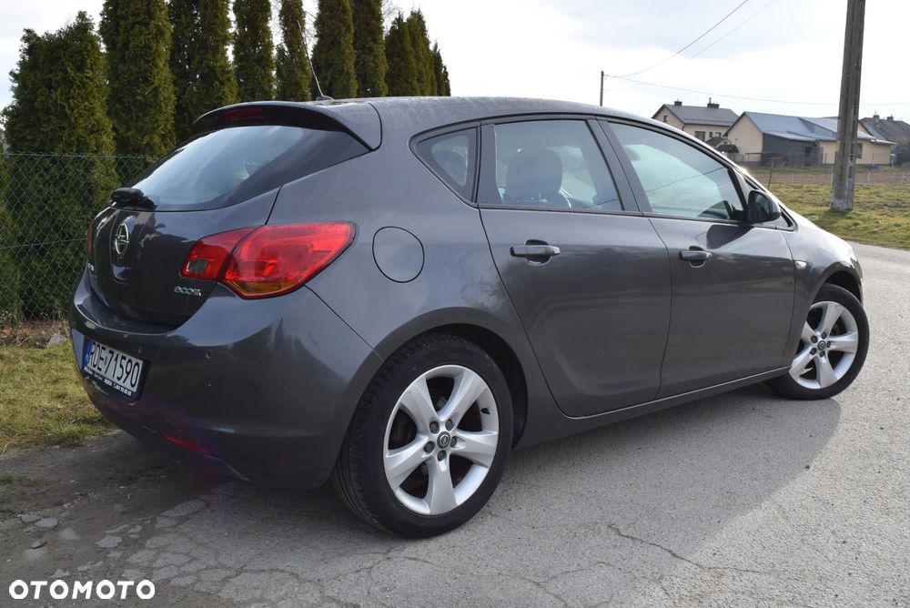 Opel Astra 1.3 CDTI Enjoy ecoFLEX - 5