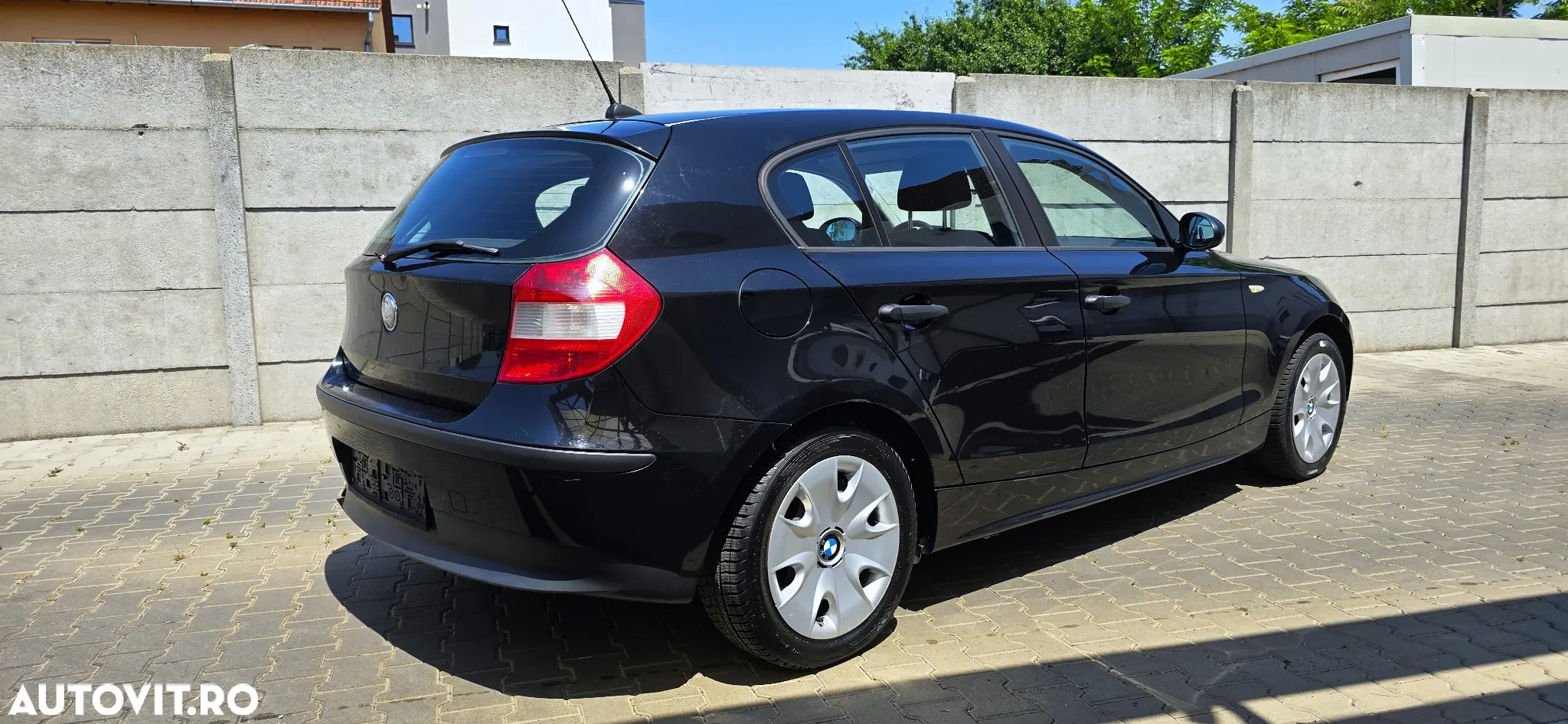 BMW Seria 1 116i - 21