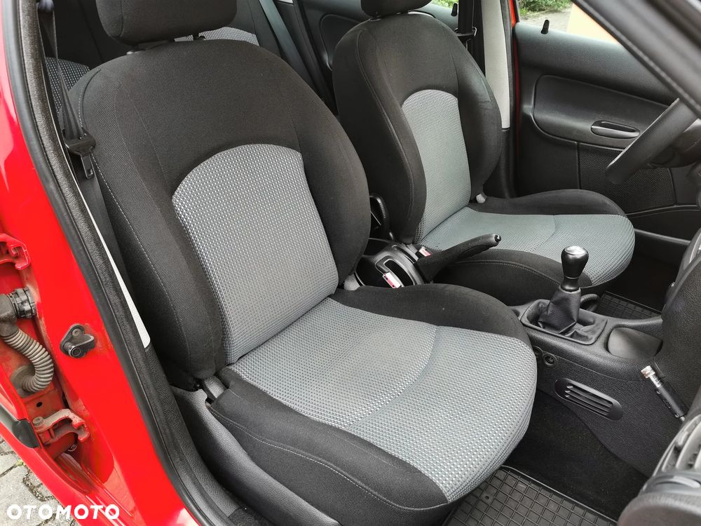 Peugeot 206 1.1 Mistral - 15