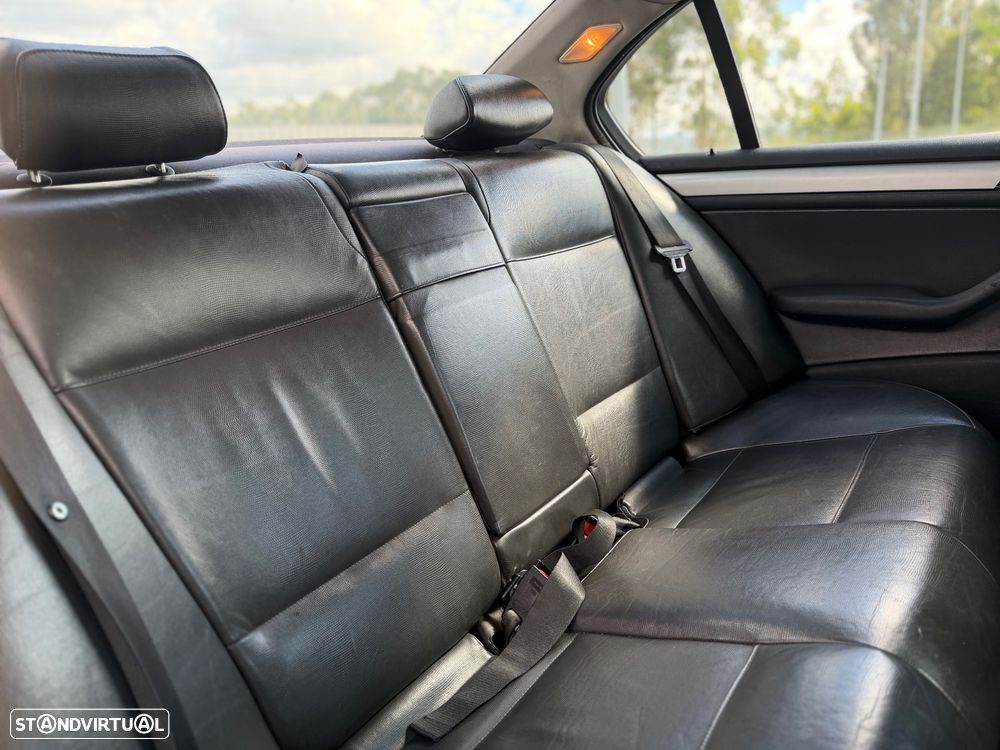 BMW 320 d - 14