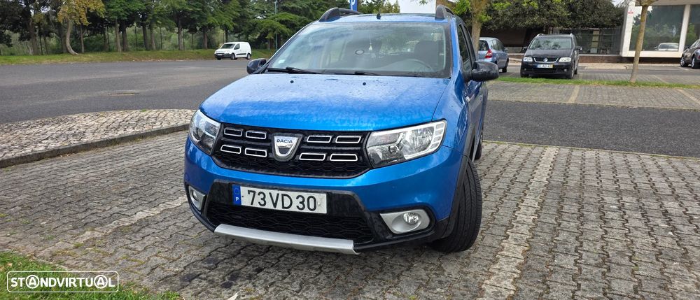 Dacia Sandero 1.5 dCi Stepway - 1