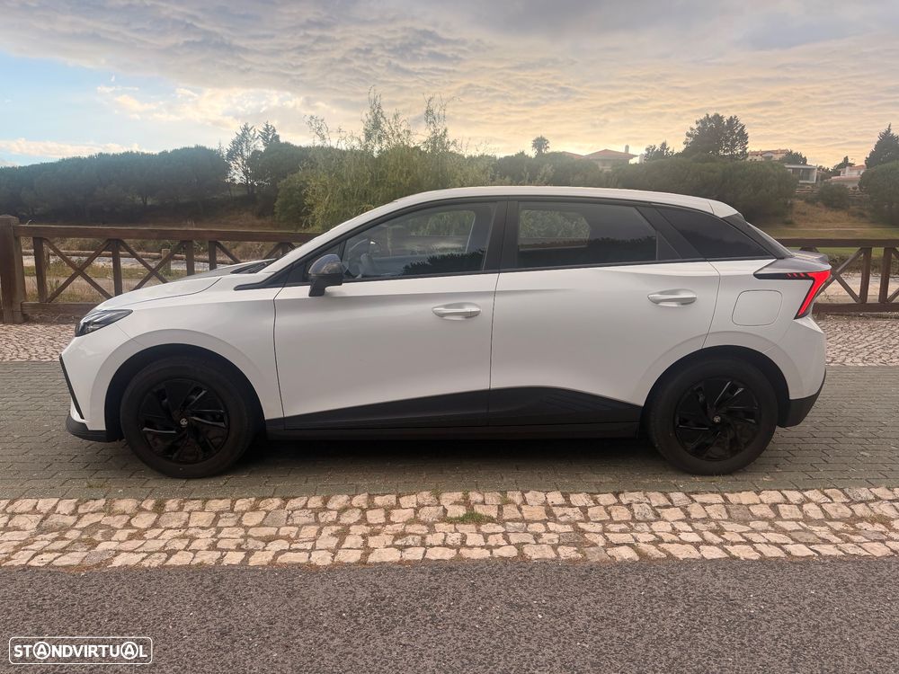 MG MG4 51 kWh Standard - 5