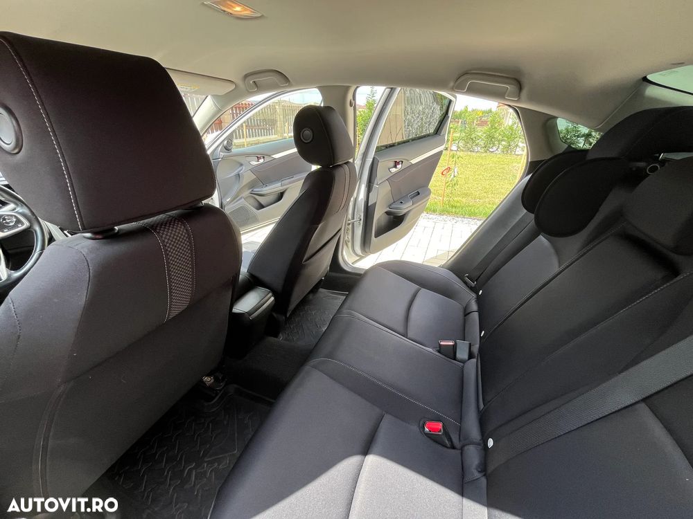 Honda Civic 1.5 VTEC Turbo CVT Elegance Navi - 16