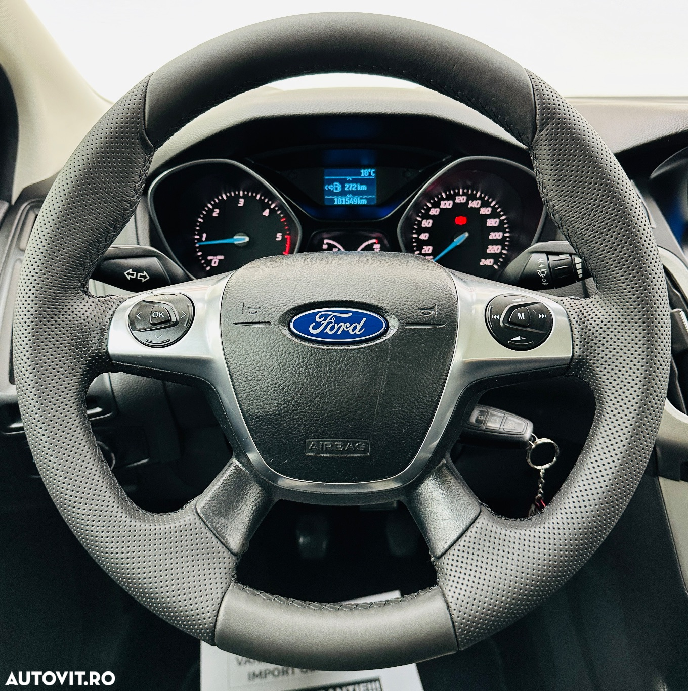 Ford Focus - 31