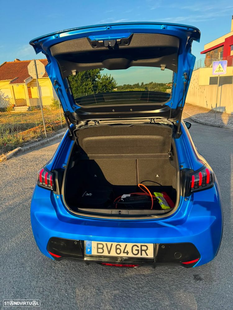 Peugeot e-208 GT Pack - 4